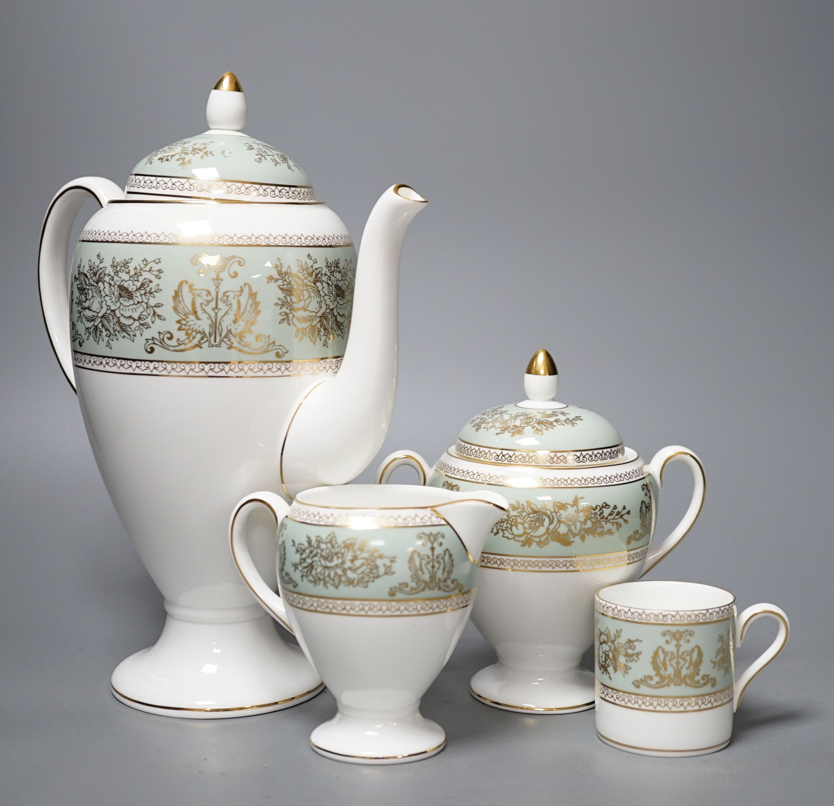 A Wedgwood Columbia pattern part dinner and coffee service